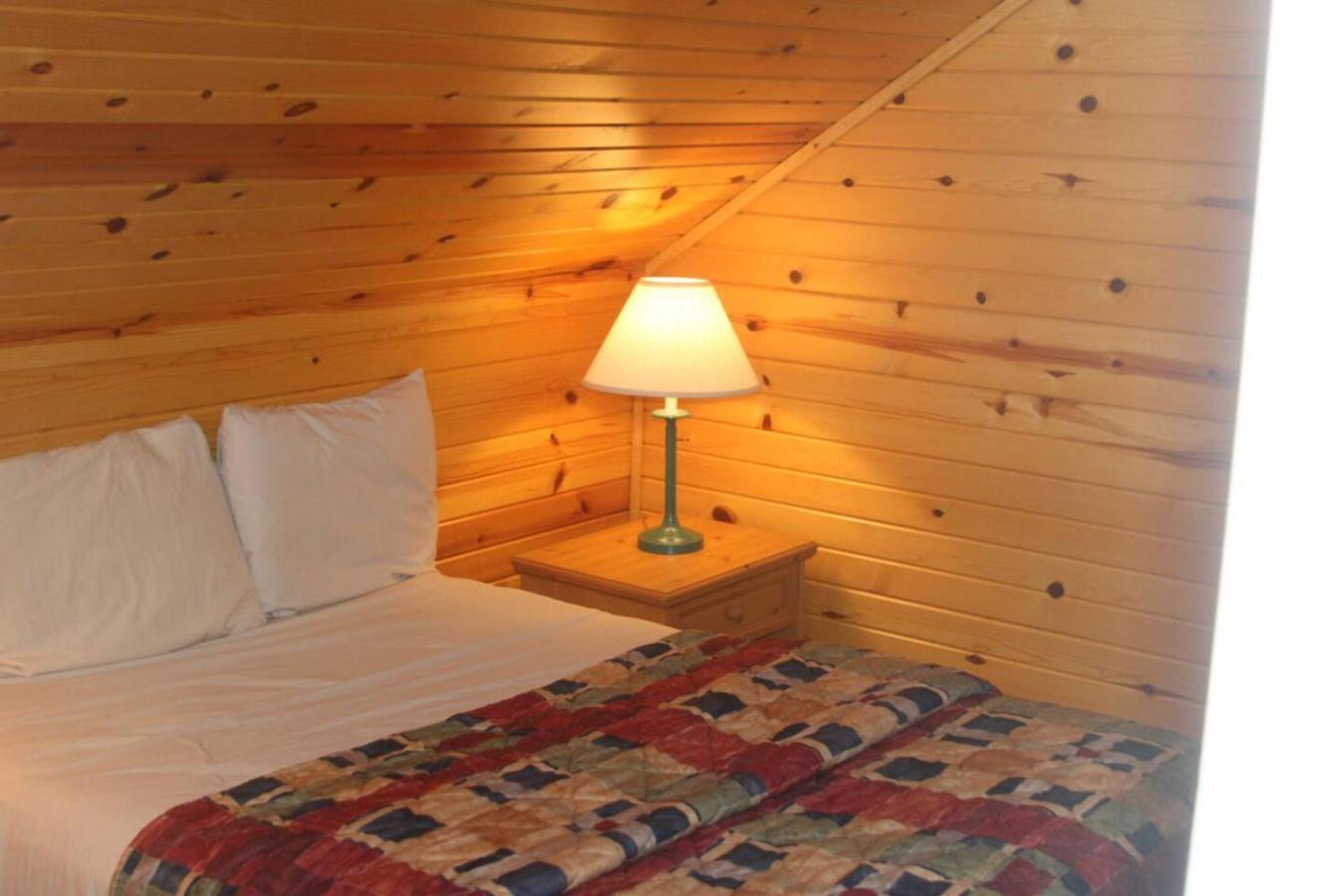 Bayview Resort Sunset Lookout Cabin 6 Saint Germain المظهر الخارجي الصورة