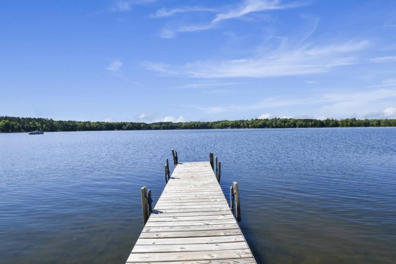 Bayview Resort Sunset Lookout Cabin 6 Saint Germain المظهر الخارجي الصورة